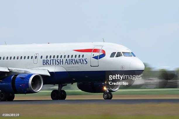 british airways airlines plane taking off - a320 turbine engine stock pictures, royalty-free photos & images