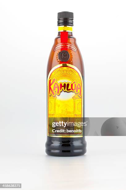 Gun Kahlua 86 Kahlua Liquor Stock Photos, High-Res Pictures, and Images - Getty Images