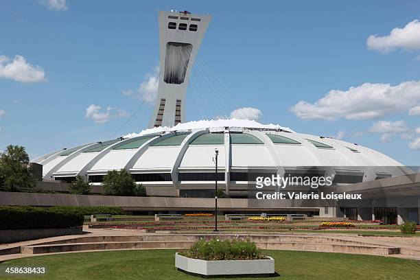 montreal's olympic stadium - montreal olympic stadium 個照片及圖片檔