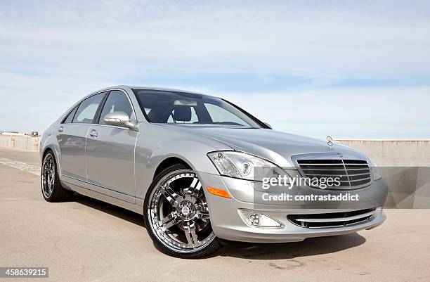 mercedes benz s550 2009 - mercedes benz stock pictures, royalty-free photos & images