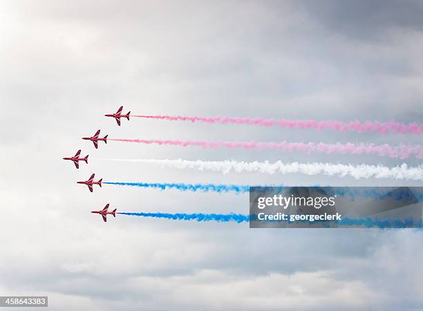 british red arrows aerobatic display - armed forces day stockfoto's en -beelden