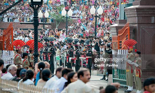 ceremony on indian-pakistani border - india partition stock pictures, royalty-free photos & images