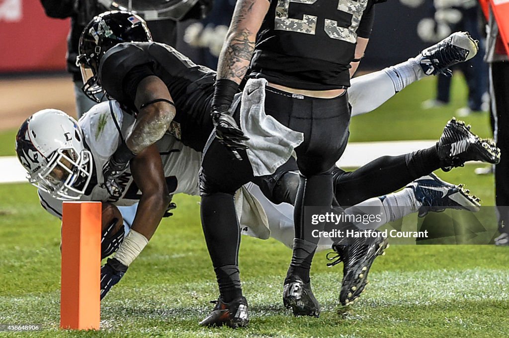 UConn at Army