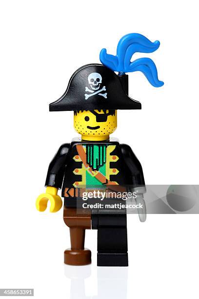 lego pirate figure - beeldje stockfoto's en -beelden
