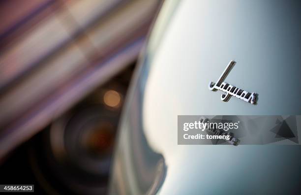 jaguar automatic logo on rear of car - jaguar logo stock pictures, royalty-free photos & images