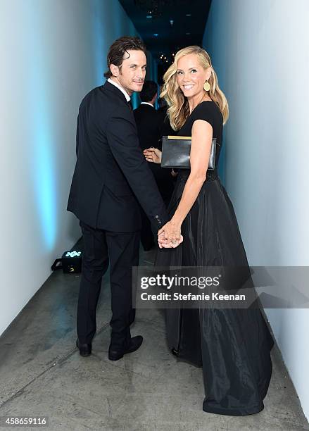 Actors Erinn Bartlett and Oliver Hudson attend the 2014 Baby2Baby Gala, presented by Tiffany & Co. On November 8, 2014 in Culver City, California.