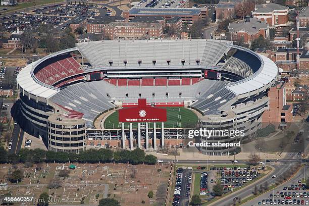 bryant-denny stadium university of alabama - tuscaloosa stock pictures, royalty-free photos & images