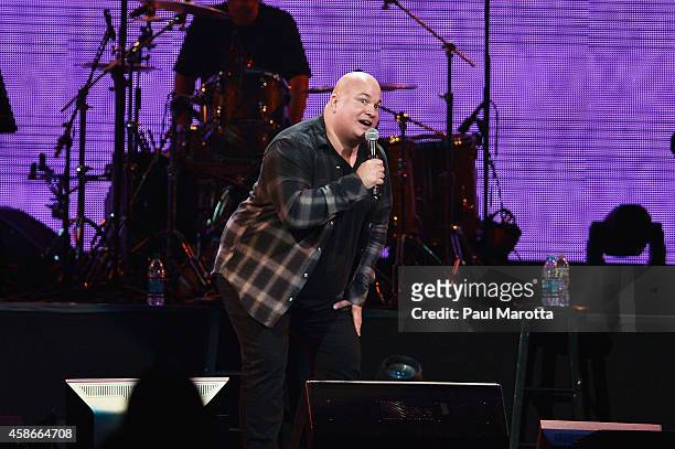 Robert Kelly performs at the 2014 Comics Come Home Benefiting The Cam Neely Foundation For Cancer Care at TD Garden on November 8, 2014 in Boston,...