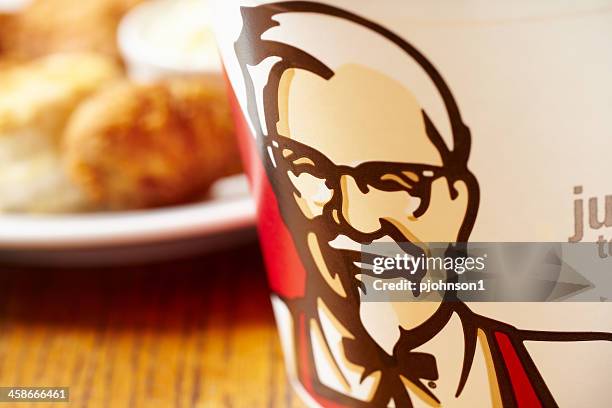 kfc - kentucky fried chicken bucket stock pictures, royalty-free photos & images