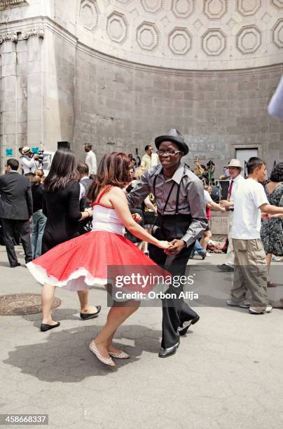 couple dancing in central park - rockabilly stock pictures, royalty-free photos & images