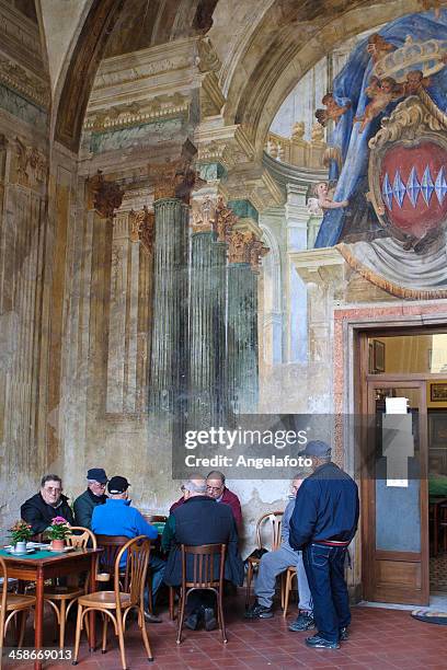 men playing cards, italy - naples italy church stock pictures, royalty-free photos & images