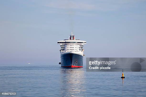 queen mary 2 cruise liner - monte carlo cruise stock pictures, royalty-free photos & images