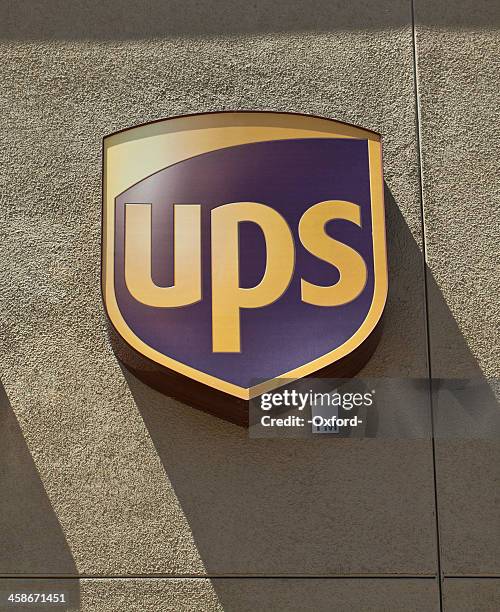 1,722 Sign Ups Stock Photos, High-Res Pictures, and Images - Getty Images