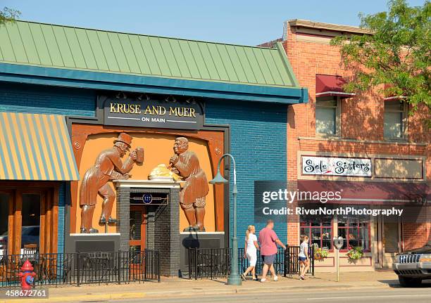 downtown rochester, michigan - michigan summer stock pictures, royalty-free photos & images