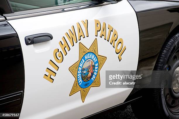 california highway patrol, door and logo. - highway patrol stockfoto's en -beelden