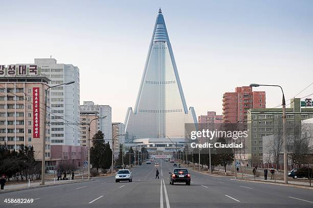 ryugyong hotel in pyongyang - korea stock pictures, royalty-free photos & images
