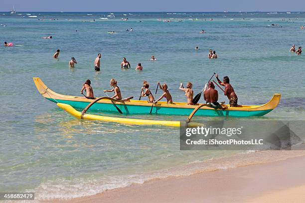 outrigger canoe - outrigger stock pictures, royalty-free photos & images
