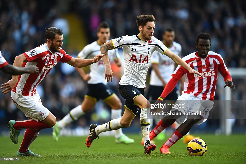 Tottenham Hotspur v Stoke City - Premier League