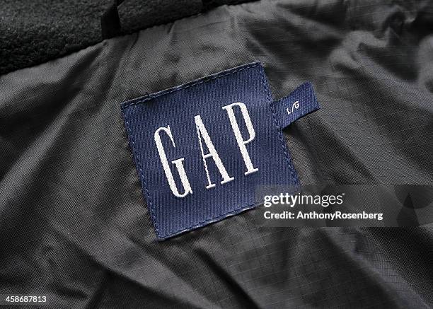 gap etiqueta de - marca de diseñador fotografías e imágenes de stock