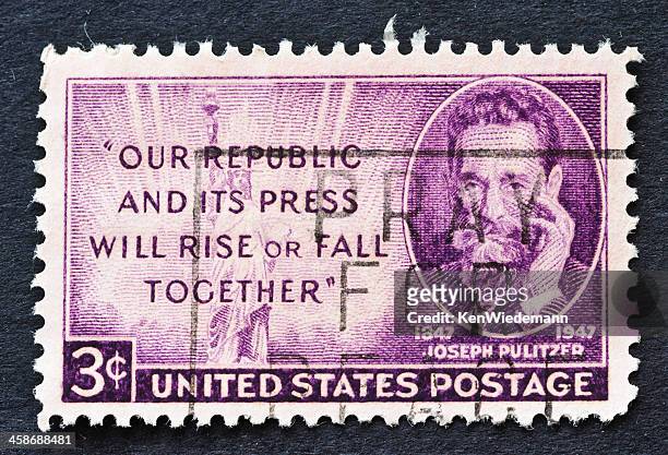 joseph pulitzer stamp - 1947 - fotografias e filmes do acervo