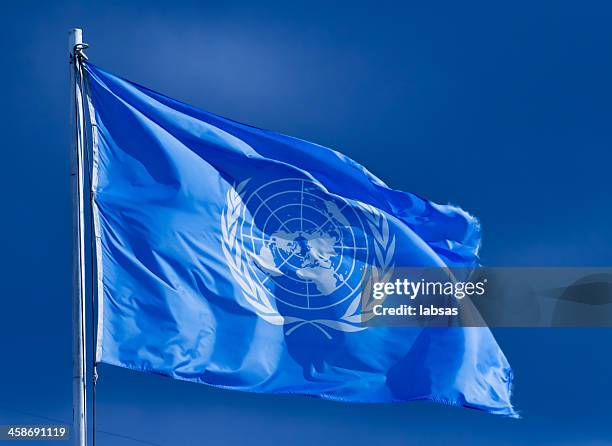 bandeira das nações unidas. - organização das nações unidas - fotografias e filmes do acervo