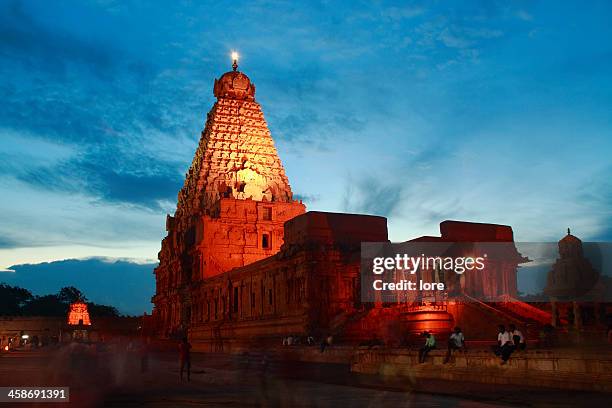 temple night view - tamil nadu stockfoto's en -beelden