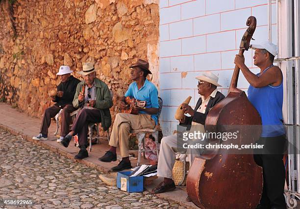 cuban street music band - jazz music photos 個照片及圖片檔