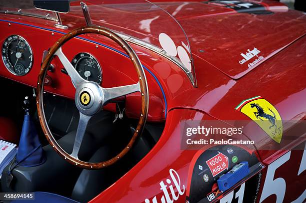 mille miglia - ferrari stock-fotos und bilder