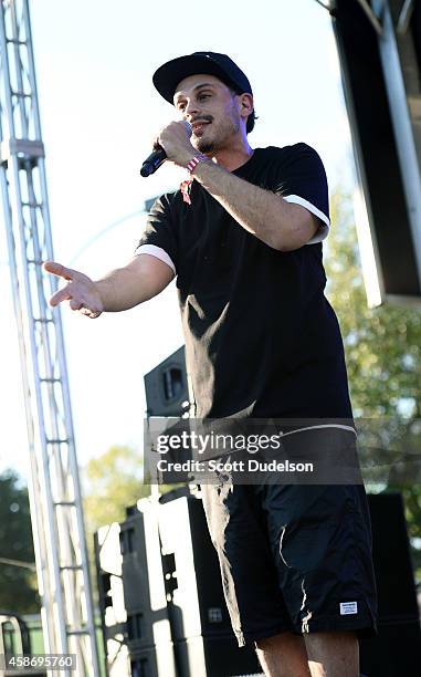 Evidence Rappeer 103 Rapper Evidence Stock Photos, High-Res Pictures, and Images - Getty ...