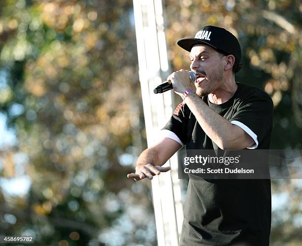 Evidence Rappeer 103 Rapper Evidence Stock Photos, High-Res Pictures, and Images - Getty ...