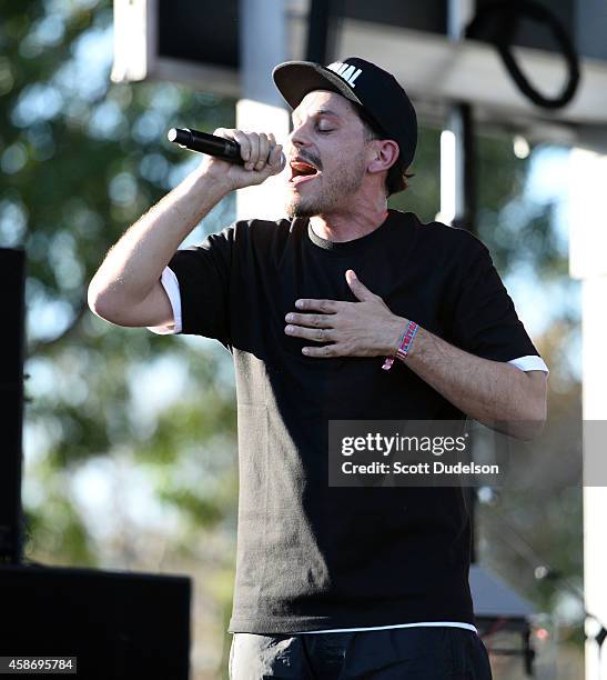 Evidence Rappeer Rapper Evidence Photos and Premium High Res Pictures - Getty Images