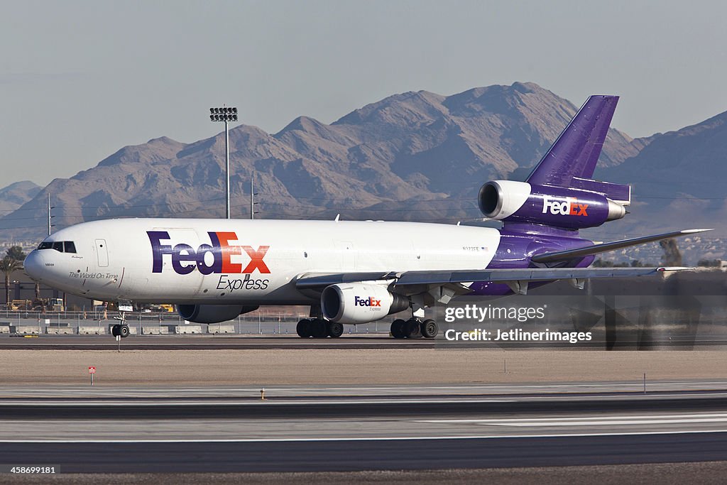FedEx Express DC-10
