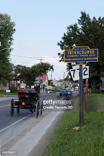 buggy and sign for intercourse, pa - terryfic3d stockfoto's en -beelden