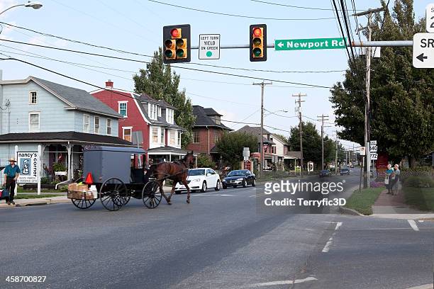 horse and buggy in intercourse, pa - terryfic3d stock pictures, royalty-free photos & images