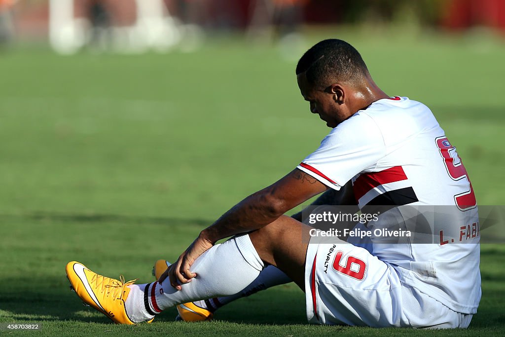 Vitoria v Sao Paulo - Brasileirao Series A 2014