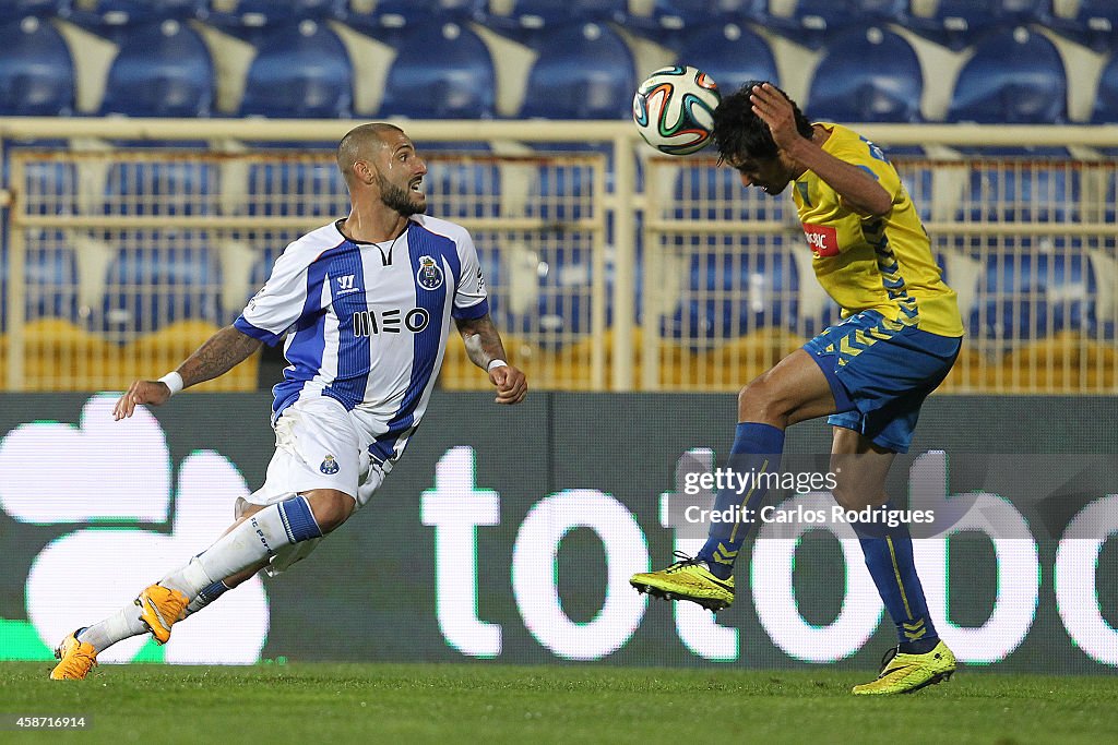 GD Estoril Praia v FC Porto - Primeira Liga Portgual