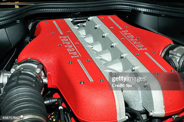 ferrari ff gt sports car v12 engine - car hood stock pictures, royalty-free photos & images