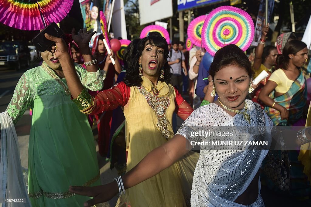 Bangladeshi Hijras Transgenders Dance In The Street During A bangladeshi-hijras-transgenders-dance-in-the-street-during-a