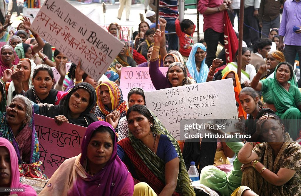 Bhopal Gas Victims Begin Indefinite Fast At Jantar Mantar