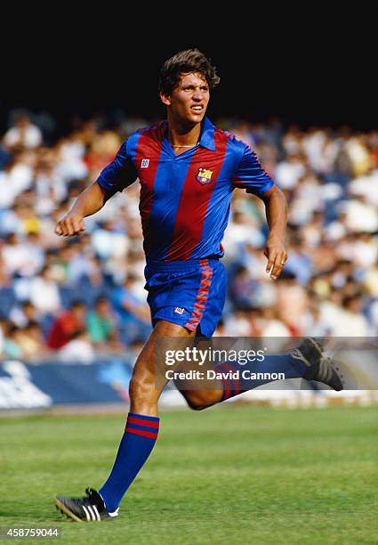 Barcelona striker Gary Lineker in action during a match in 1986, Lineker played for the club between 1986 and 1989.