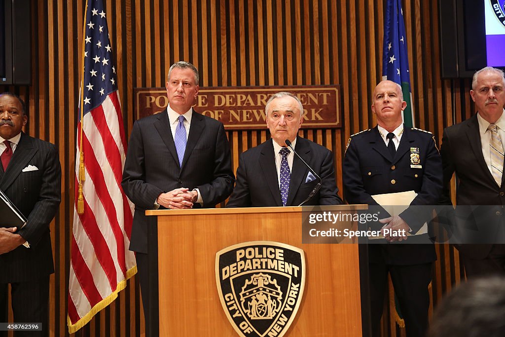 NY Mayor De Blasio And NYPD Commissioner Bratton Announces Changes To Marijuana Policy