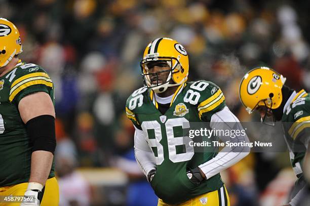 Donald Lee of the Green Bay Packers looks on during a game against the New York Giants on January 20, 2008 at Lambeau Field in Green Bay, Wisconsin.