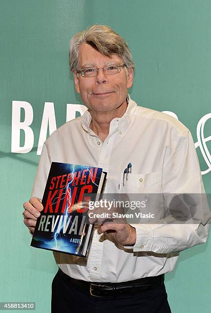 Author Stephen King signs the copies of his book "Revival" at Barnes & Noble Union Square on November 11, 2014 in New York City.