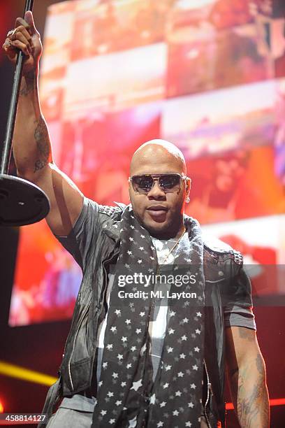 Flo Rida perdorms at Hot 99.5's Jingle Ball 2013 at Verizon Center on December 16, 2013 in Washington, DC.