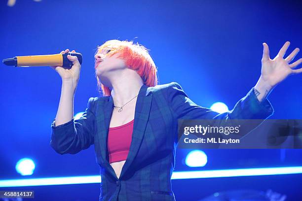 Hayley Williams of Paramore performs at Hot 99.5's Jingle Ball 2013 at Verizon Center on December 16, 2013 in Washington, DC.