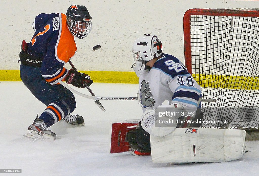 Stone Bridge defeats Braiar Woods in ice hockey