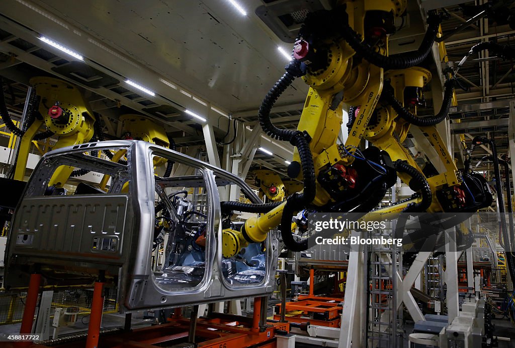 Ford Motor Co. Rolls Out Aluminum-Bodied F-150 In Factory Henry Ford Built