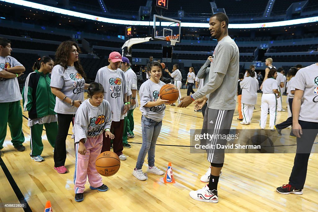 NBA Cares Clinic at Arena Ciudad de México