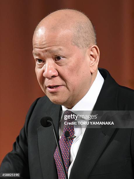 Young Ramon Ang 18 Ramon S Ang Stock Photos, High-Res Pictures, and Images - Getty Images