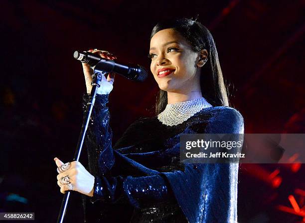 Singer Rihanna performs onstage during "The Concert For Valor" at The National Mall on November 11, 2014 in Washington, DC.